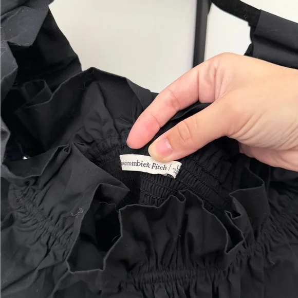 Abercrombie & Fitch Midi Dress Black Off The Shoulder Ruffle - Picture 6 of 7